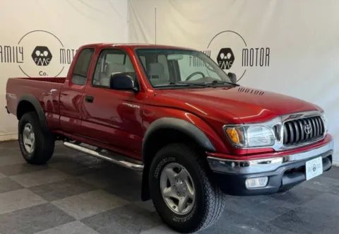Red 2002 Toyota Tacoma V6 for sale in Tualatin, OR