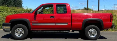 Photos of 2004 Chevrolet Silverado 2500HD LS for sale in Tualatin, OR at Family Motor Company