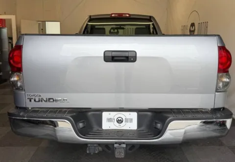 More photos of 2007 Toyota Tundra at Family Motor Company, OR