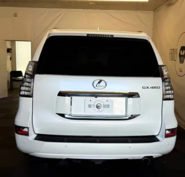 More photos of 2014 Lexus GX 460 at Family Motor Company, OR