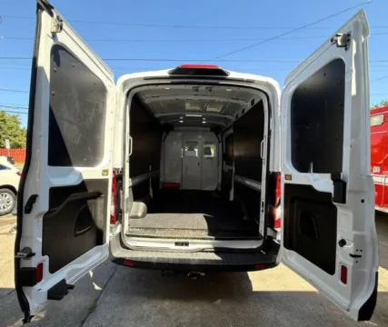 More photos of 2018 Ford Transit 350 at Family Motor Company, OR