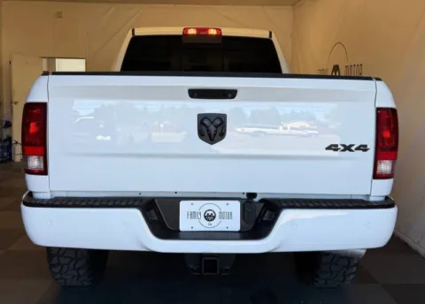 More photos of 2018 RAM 2500 Big Horn at Family Motor Company, OR