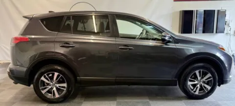 Photos of 2018 Toyota RAV4 XLE for sale in Tualatin, OR at Family Motor Company