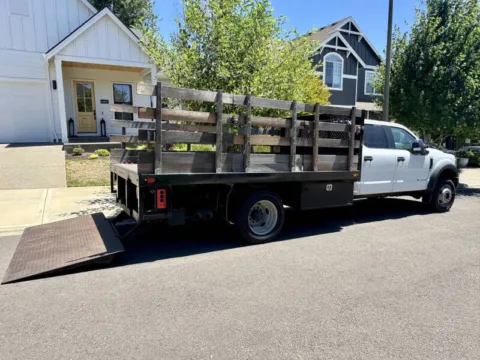 More photos of 2019 Ford F-550 Super Duty at Family Motor Company, OR