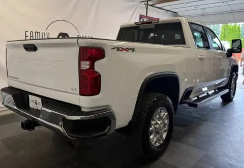 Another view of 2021 Chevrolet Silverado 2500HD LT for sale in Tualatin, OR at Family Motor Company