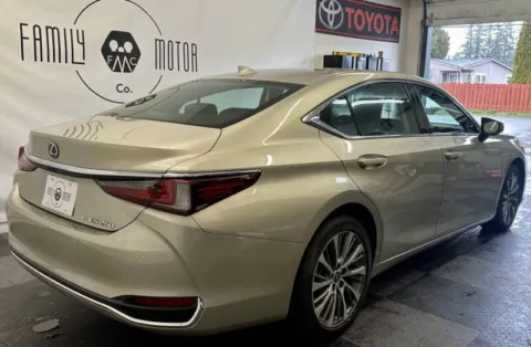Another view of 2021 Lexus ES 250 for sale in Tualatin, OR at Family Motor Company