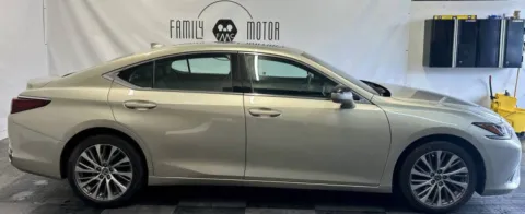 Photos of 2021 Lexus ES 250 for sale in Tualatin, OR at Family Motor Company