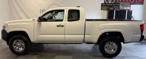 More photos of 2021 Toyota Tacoma SR at Family Motor Company, OR