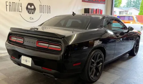 More photos of 2022 Dodge Challenger R/T at Family Motor Company, OR