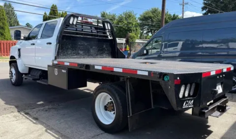 More photos of 2022 International CV515 at Family Motor Company, OR