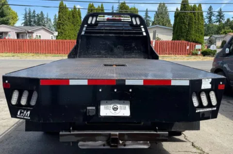More photos of 2022 International CV515 at Family Motor Company, OR