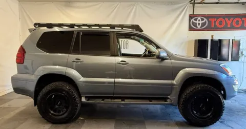 Photos of 2006 Lexus GX 470 for sale in Tualatin, OR at Family Motor Company