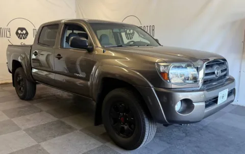 2010 Toyota Tacoma V6 for sale in Tualatin, OR