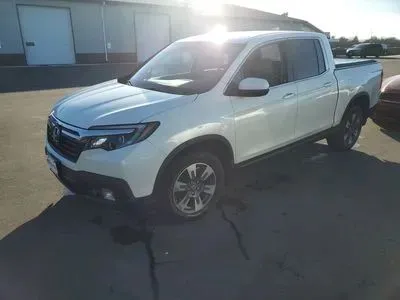 White 2018 Honda Ridgeline RTL Pickup 4D 5 ft for sale in Wadena, MN