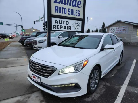 White 2016 Hyundai Sonata Sport Sedan 4D for sale in Wadena, MN