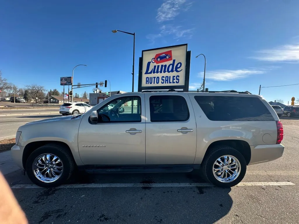 2012 Chevrolet Suburban LT