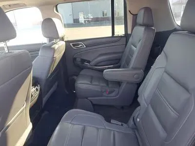 More photos of 2017 GMC Yukon XL Denali Sport Utility 4D at Lunde Auto Sales, MN