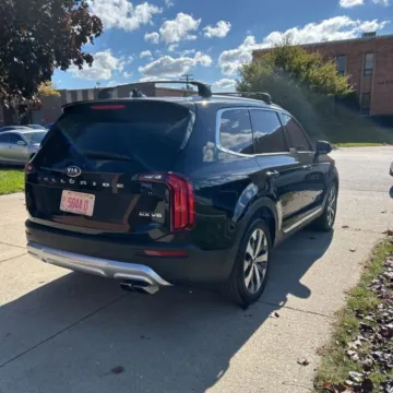 Photos of 2021 Kia Telluride EX Sport Utility 4D for sale in Wadena, MN at Lunde Auto Sales