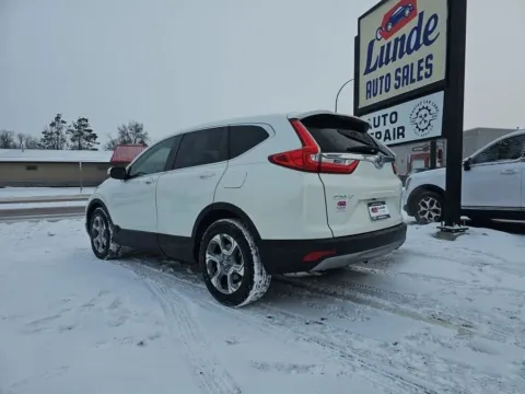 Photos of 2018 Honda CR-V EX Sport Utility 4D for sale in Wadena, MN at Lunde Auto Sales