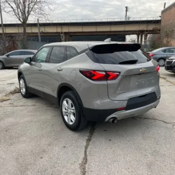 More photos of 2021 Chevrolet Blazer 2LT Sport Utility 4D at Lunde Auto Sales, MN