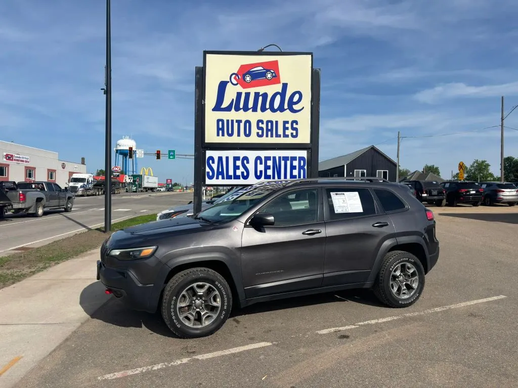 2019 Jeep Cherokee Trailhawk 4X4's photo