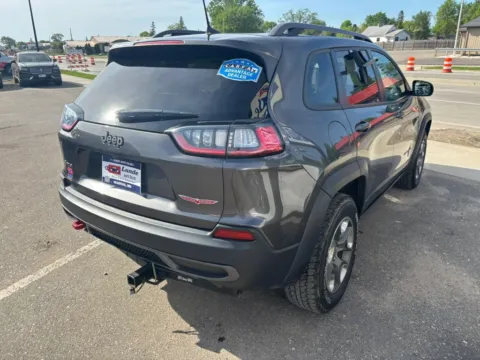 More photos of 2019 Jeep Cherokee TrailHawk Sport Utility 4D at Lunde Auto Sales, MN