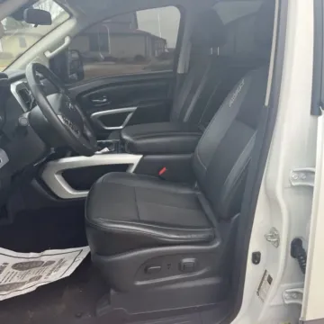 More photos of 2017 Nissan Titan Crew Cab PRO-4X Pickup 4D 5 1/2 ft at Lunde Auto Sales, MN