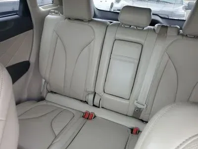 More photos of 2019 Lincoln MKC Reserve Sport Utility 4D at Lunde Auto Sales, MN