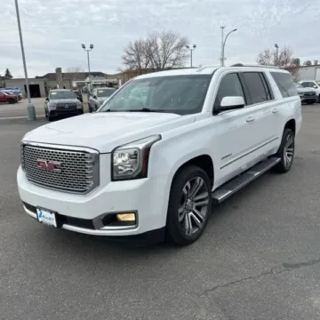 White 2017 GMC Yukon XL Denali Sport Utility 4D for sale in Wadena, MN