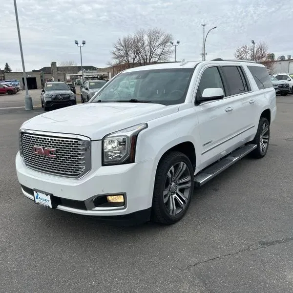 White 2017 GMC Yukon XL Denali Sport Utility 4D for sale in Wadena, MN