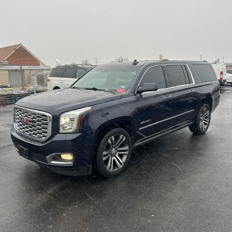 Black 2018 GMC Yukon XL Denali Sport Utility 4D for sale in Wadena, MN