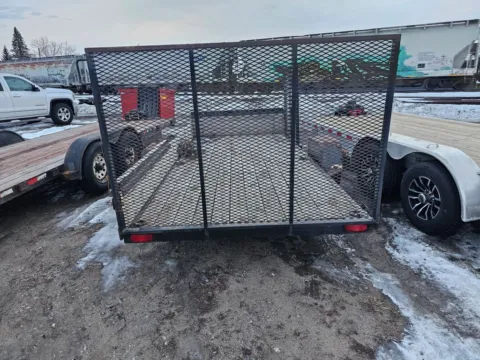 Photos of 2005 custom trailer for sale in Wadena, MN at Lunde Auto Sales