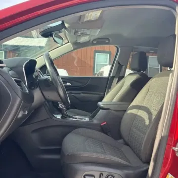 More photos of 2024 Chevrolet Equinox LT Sport Utility 4D at Lunde Auto Sales, MN