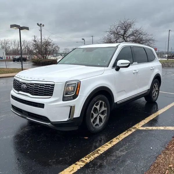 2021 Kia Telluride EX's photo