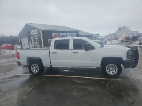More photos of 2018 Chevrolet Silverado 1500 Crew Cab Work Truck Pickup 4D 5 3/4 ft at Lunde Auto Sales, MN
