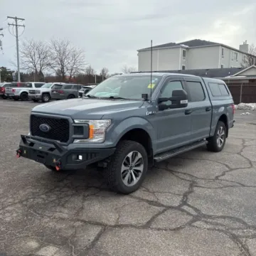 Gray 2019 Ford F-150 SuperCrew Cab XL Pickup 4D 5 1/2 ft for sale in Wadena, MN