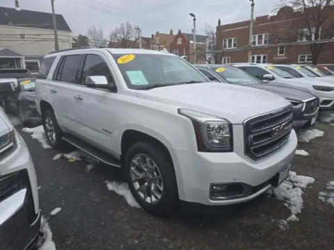 More photos of 2017 GMC Yukon SLT Sport Utility 4D at Lunde Auto Sales, MN