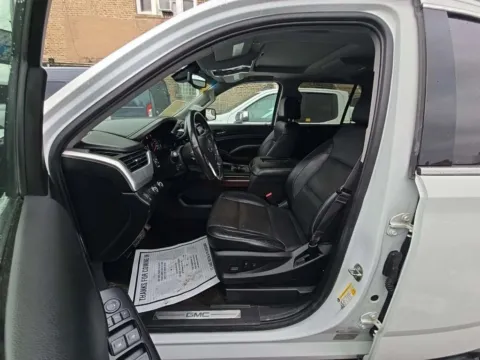 More photos of 2017 GMC Yukon SLT Sport Utility 4D at Lunde Auto Sales, MN