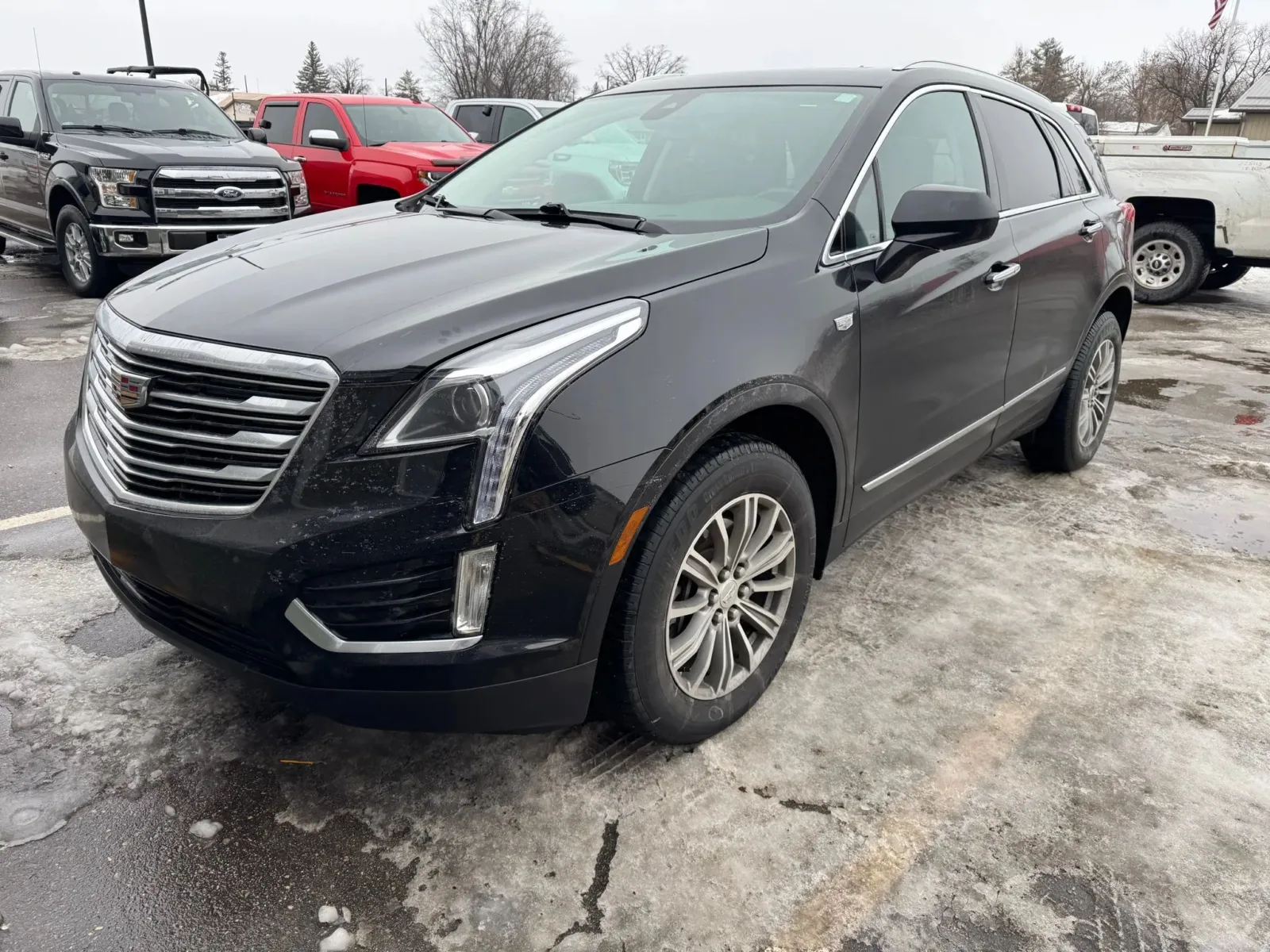 2017 Cadillac XT5 - Image 1