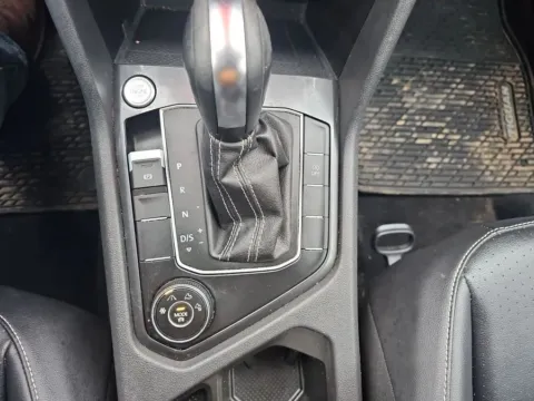 More photos of 2021 Volkswagen Tiguan SE 4MOTION Sport Utility 4D at Lunde Auto Sales, MN