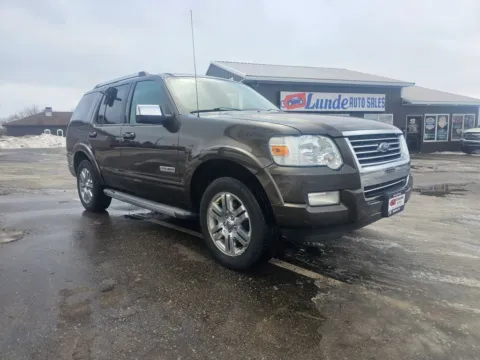 Another view of 2008 Ford Explorer Limited Sport Utility 4D for sale in Wadena, MN at Lunde Auto Sales