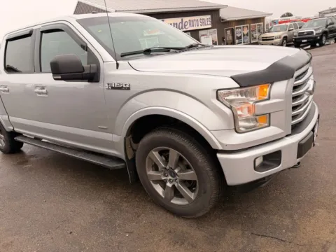 Another view of 2016 Ford F-150 SuperCrew Cab XL Pickup 4D 5 1/2 ft for sale in Wadena, MN at Lunde Auto Sales