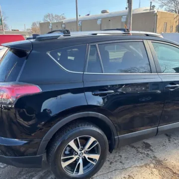 More photos of 2016 Toyota RAV4 XLE Sport Utility 4D at Lunde Auto Sales, MN