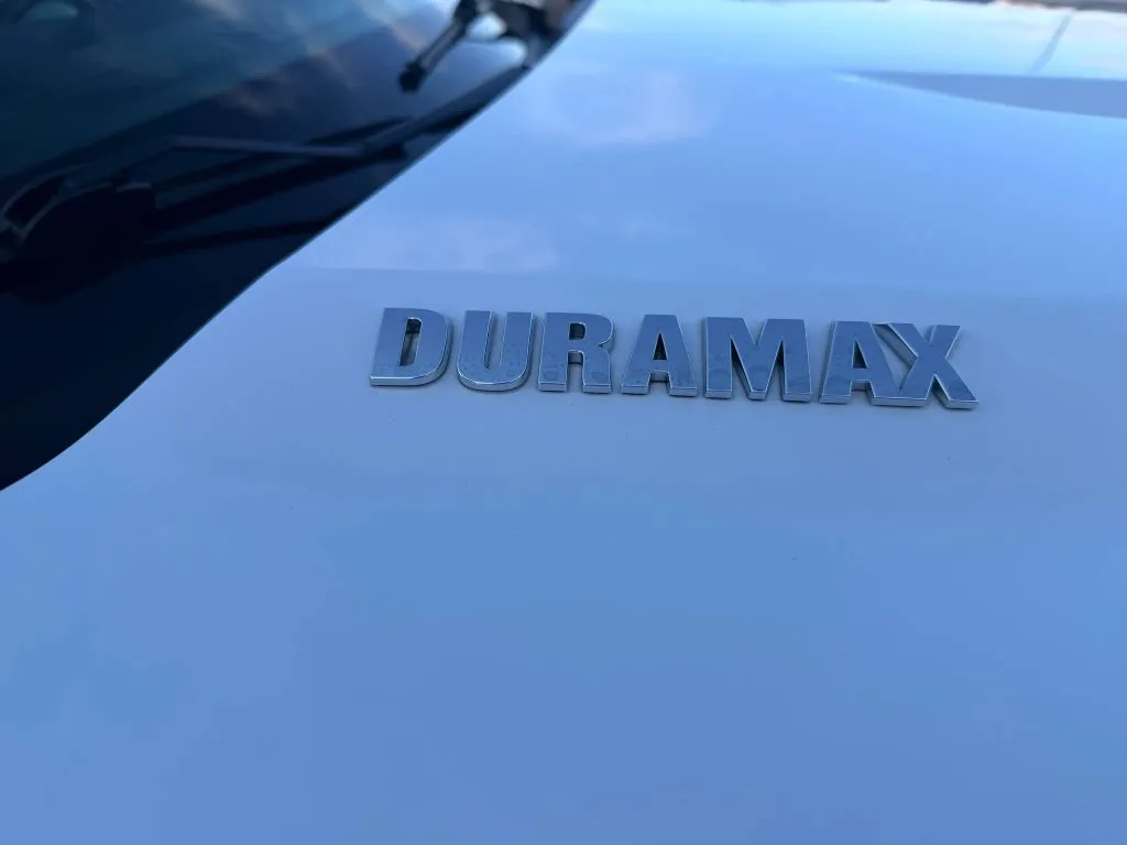 2021 Chevrolet Silverado 1500 LTZ - Photo 6