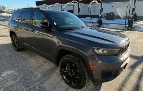 Gray 2023 Jeep Grand Cherokee L Altitude Sport Utility 4D for sale in Wadena, MN