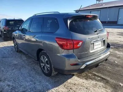 More photos of 2017 Nissan Pathfinder SL Sport Utility 4D at Lunde Auto Sales, MN