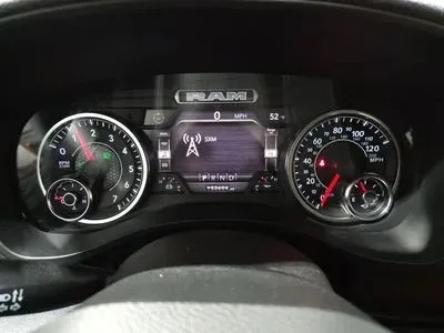 More photos of 2022 Ram 1500 Crew Cab Laramie Pickup 4D 5 1/2 ft at Lunde Auto Sales, MN