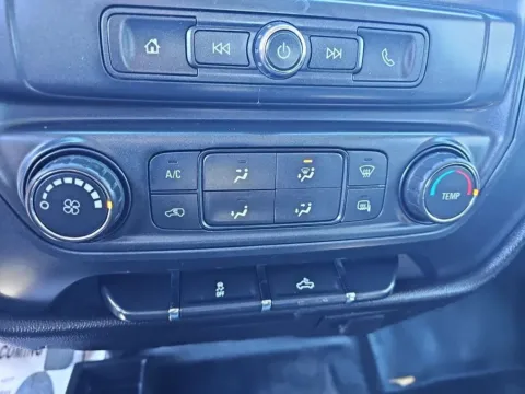 More photos of 2017 GMC Sierra 2500 HD Double Cab Pickup 4D 6 1/2 ft at Lunde Auto Sales, MN