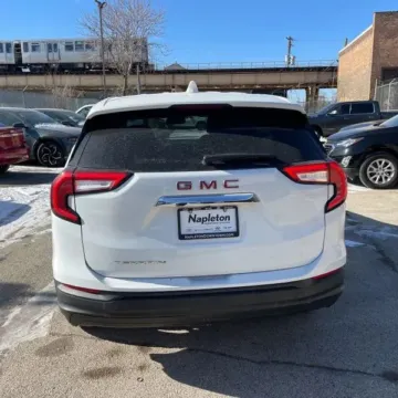 More photos of 2022 GMC Terrain SLE Sport Utility 4D at Lunde Auto Sales, MN