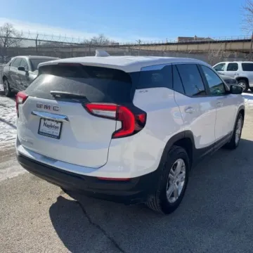More photos of 2022 GMC Terrain SLE Sport Utility 4D at Lunde Auto Sales, MN